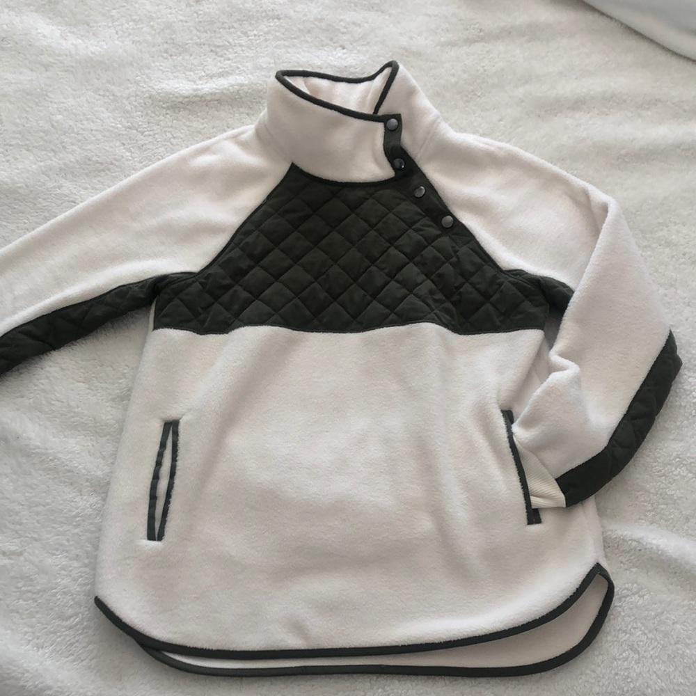 Abercrombie & Fitch pullover